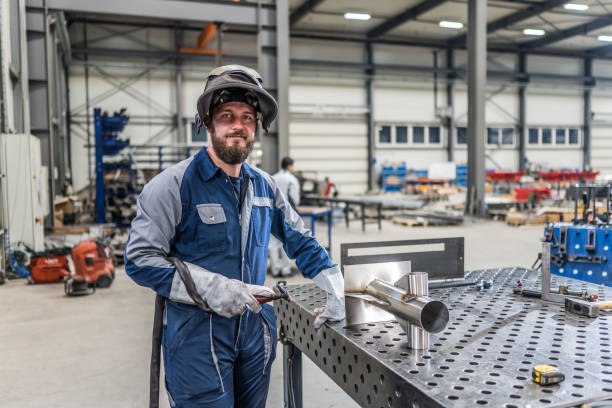 Best Marine and Shipbuilding Welding in Willits, CA